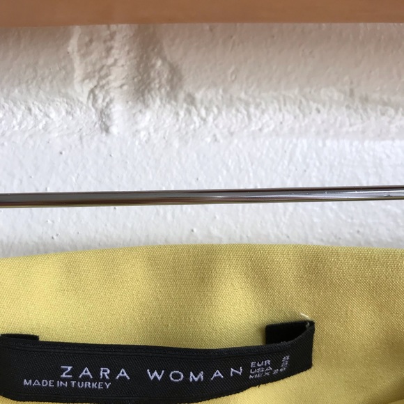 Zara Yellow High Waisted Shorts Sz Small - Picture 3 of 8